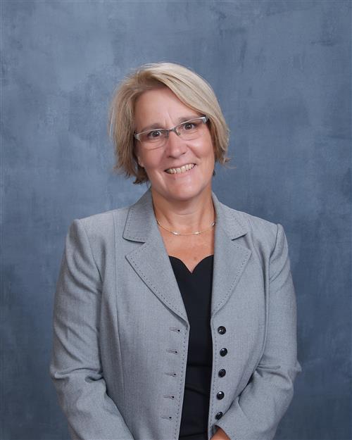 Dr. Carabatsos Headshot